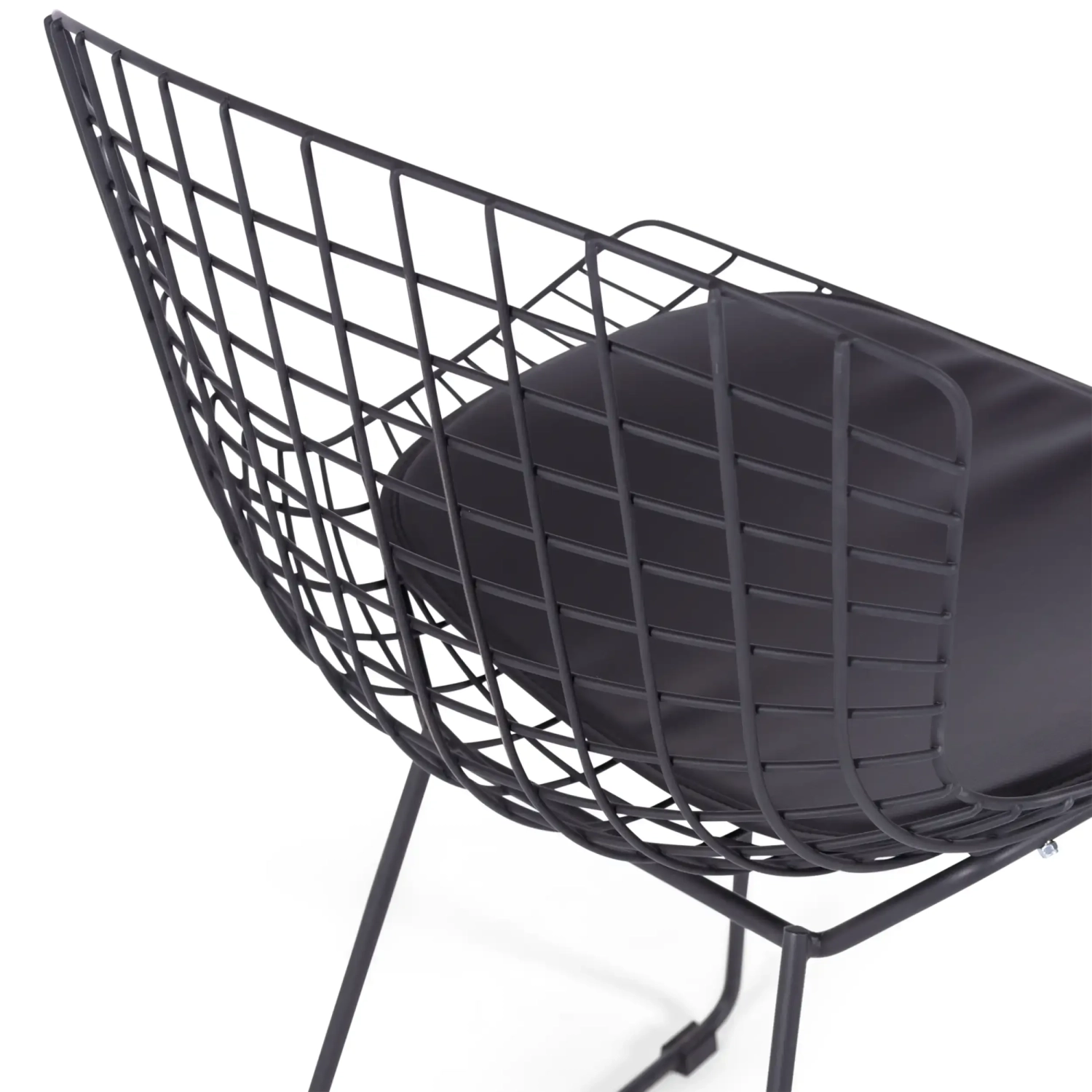 Replica Bertoia tuoli mustasta teräksestä - metallituolit - MuebleDesign