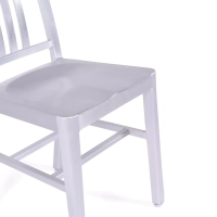 Marinefarbener Replik-Stuhl - Design Stühle - Muebledesign