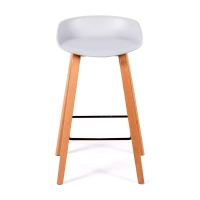 Obtenez le tabouret en bois de hêtre nordique - Meubles Concept