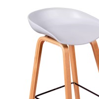 Get the Nordic Beech Wood Stool - Mueble Design