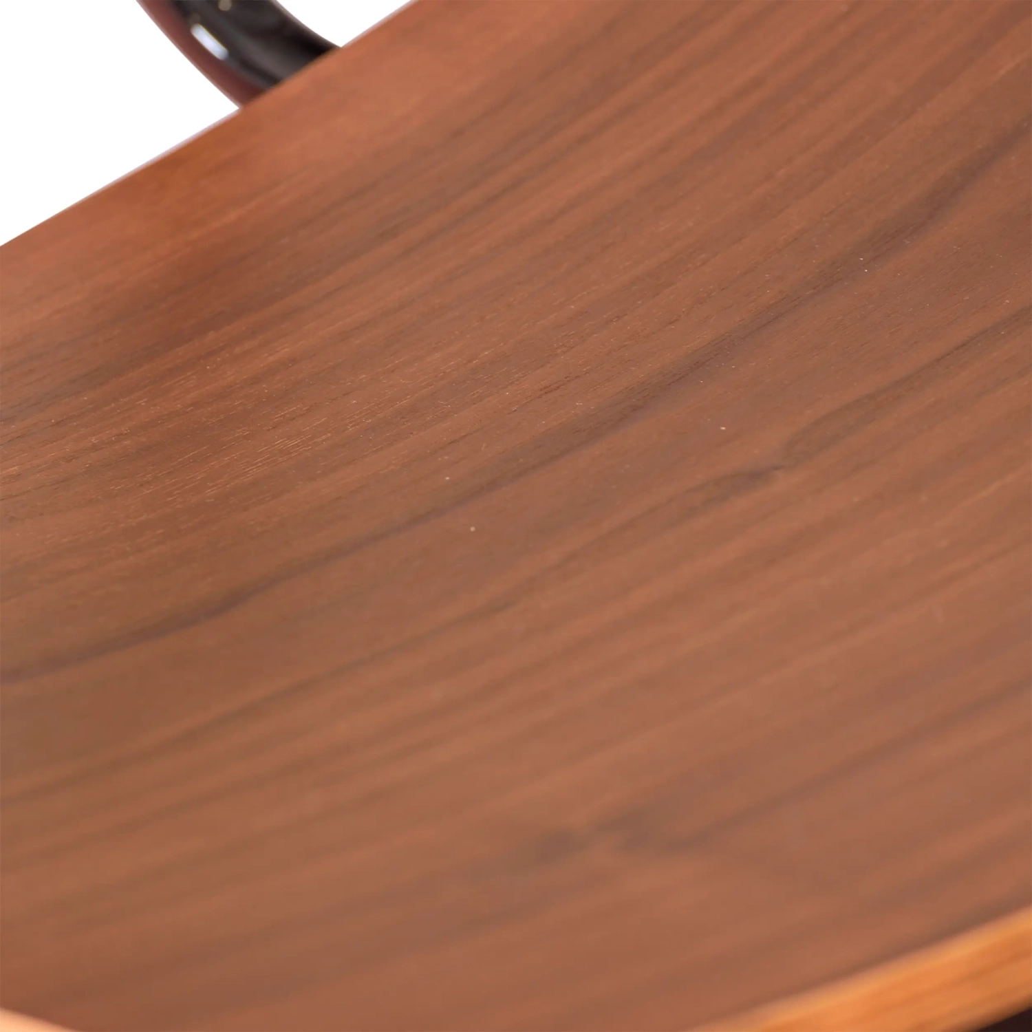 Cadeira Copine em madeira de nogueira | Design retro industrial - Mueble Design