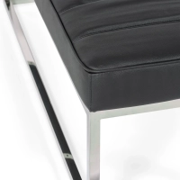 Banco de Diseño Praga en Acero Cromado y Polipiel | Estilo Moderno