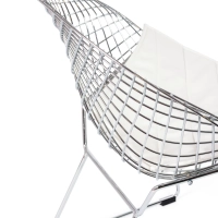 Replica Diamond-tuoli kromattua terästä ja keinonahkainen pehmuste - Bertoia Collection
