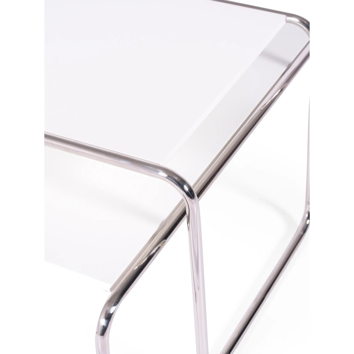 Inspiration set Bord Laccio Breuer | Bauhaus Design | Soffbord & Sidobord