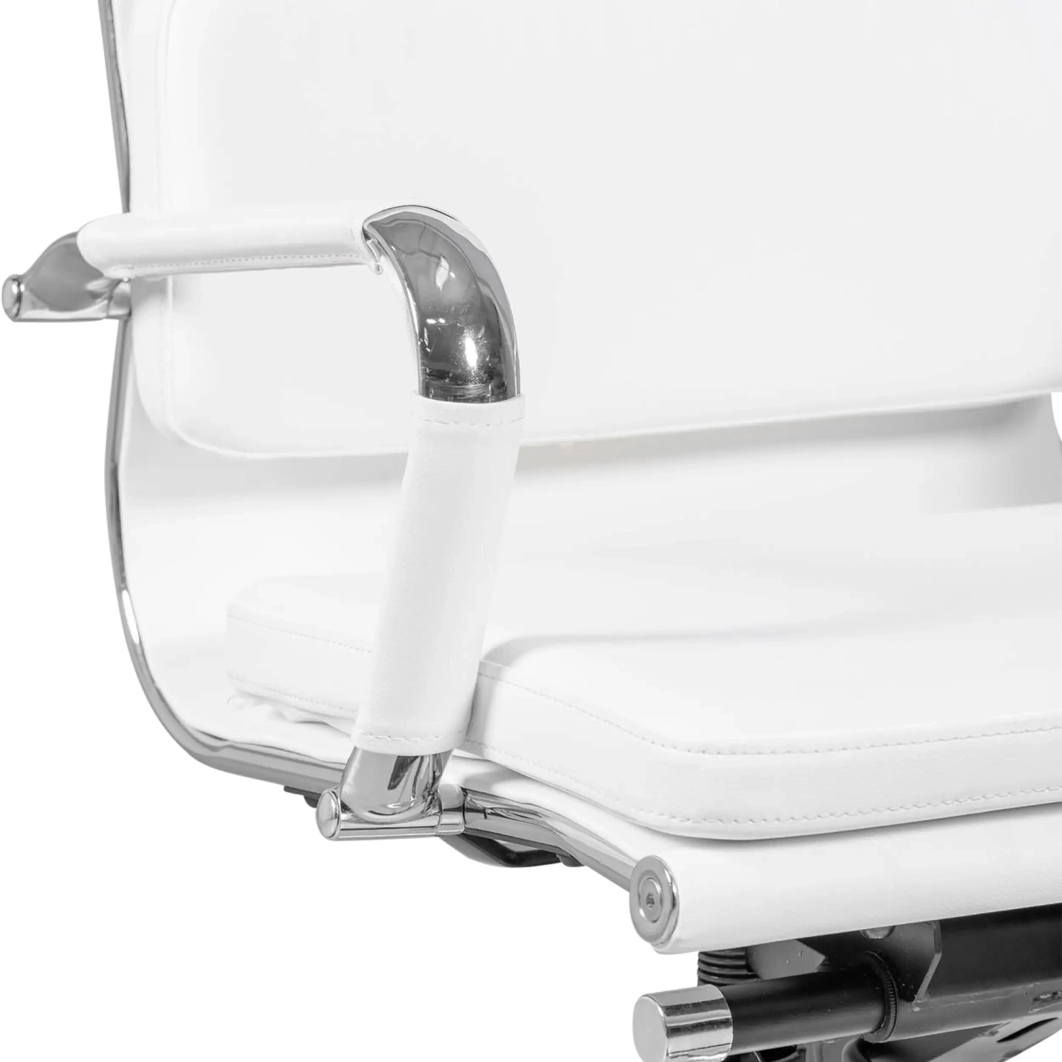 Task upholstered office chair - Classic design and modern comfort