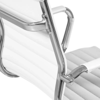 Kontorsstol med högt ryggstöd | Ergonomi och modern design i läderimitation
