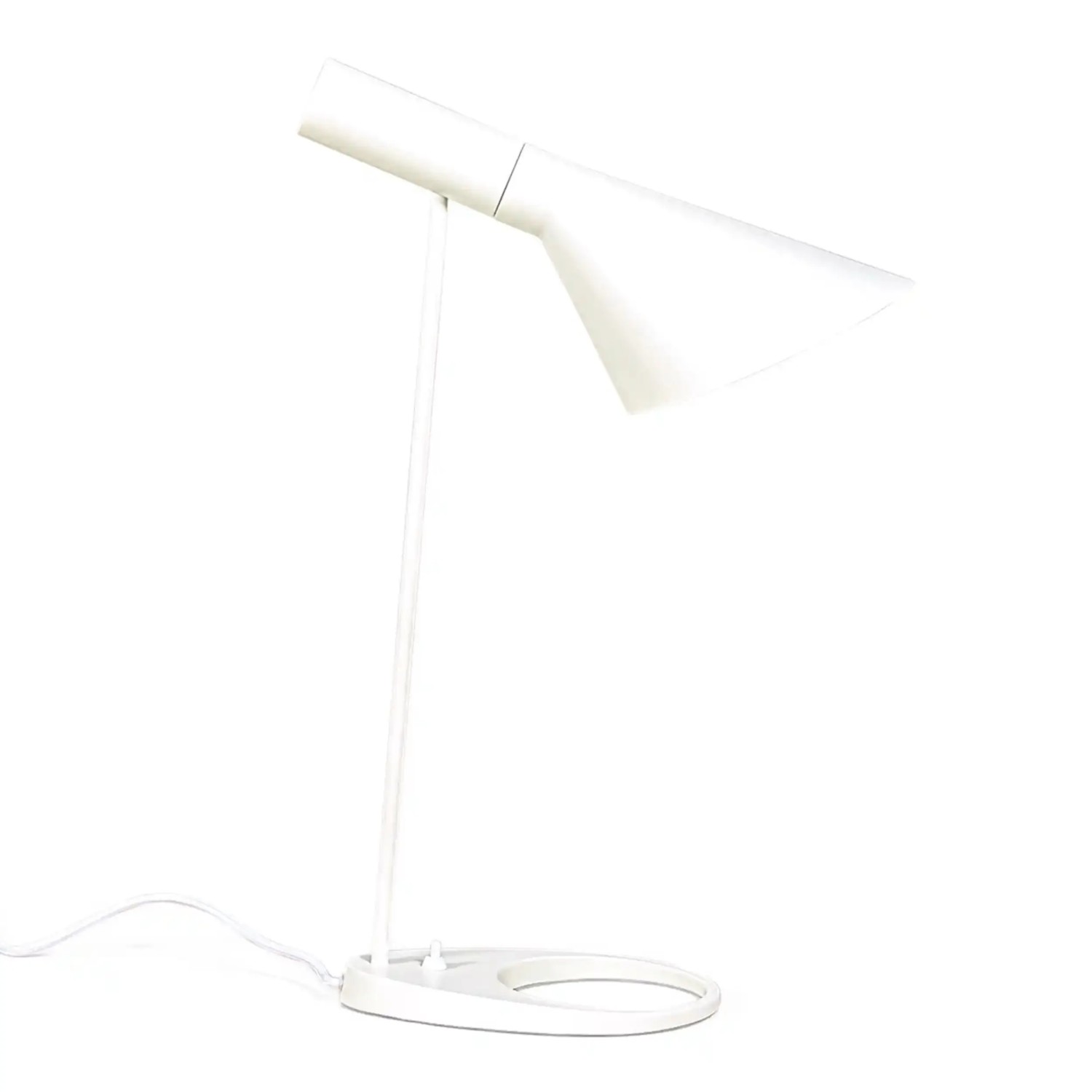 Lampe de table Jhon | Design inspiré d'Arne Jacobsen en acier