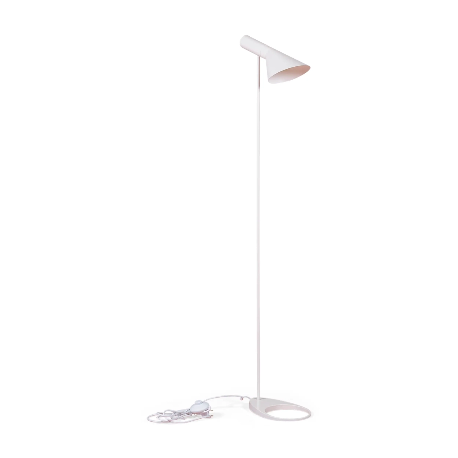 Jhon vloerlamp | Arne Jacobsen geïnspireerd ontwerp in staal
