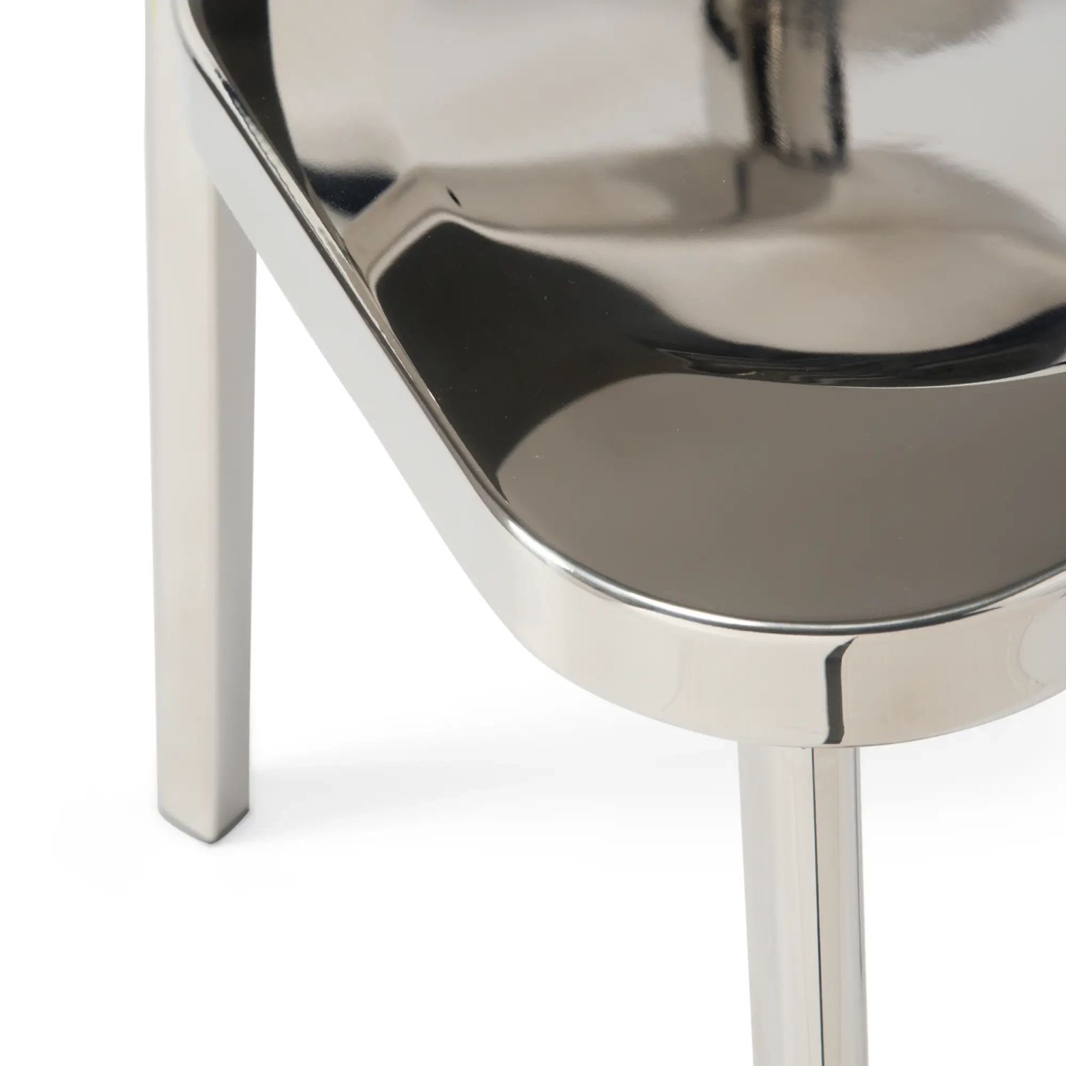 Delawere-stol i rostfritt stål : Elegant industridesign