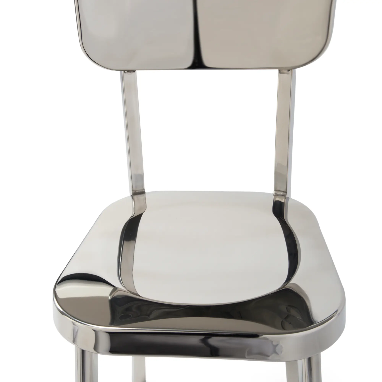 Delawere chair in stainless steel : Elegant industrial design