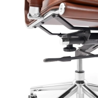 Chaise de bureau rembourrée Task Task | Design classique et confort moderne
