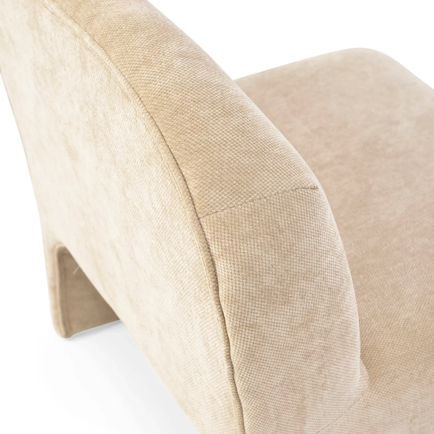Gestoffeerde design fauteuil Basel, minimalistische en comfortabele stijl