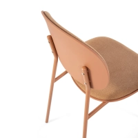 Ergonomisk, stapelbar matstol Carlotta | Modern klädd stol