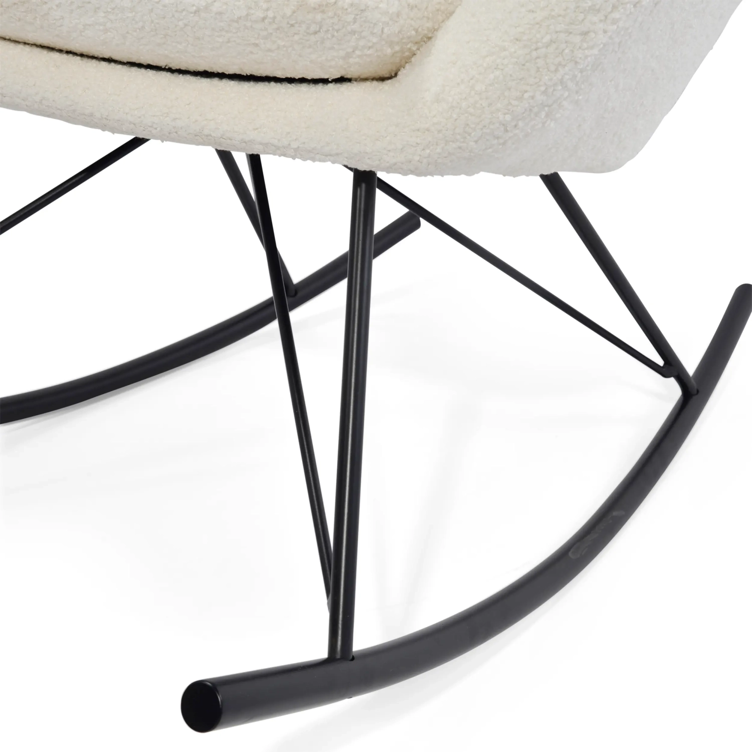 Nest Bouclé gungfåtölj | Modern designergungfåtölj