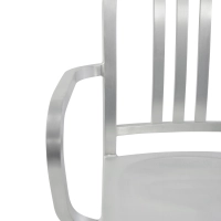 Chaise industrielle en aluminium Navi Army avec accoudoirs | Pour l'intérieur et l'extérieur