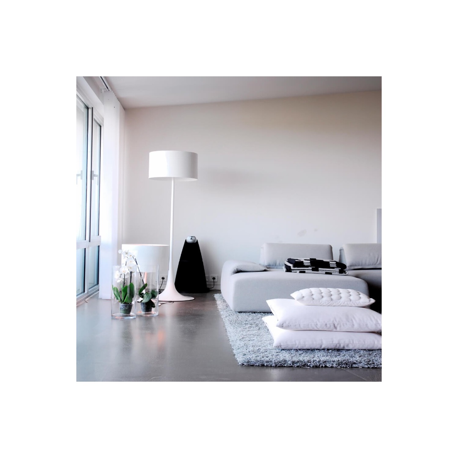 Replika av Spun Light Golvlampa