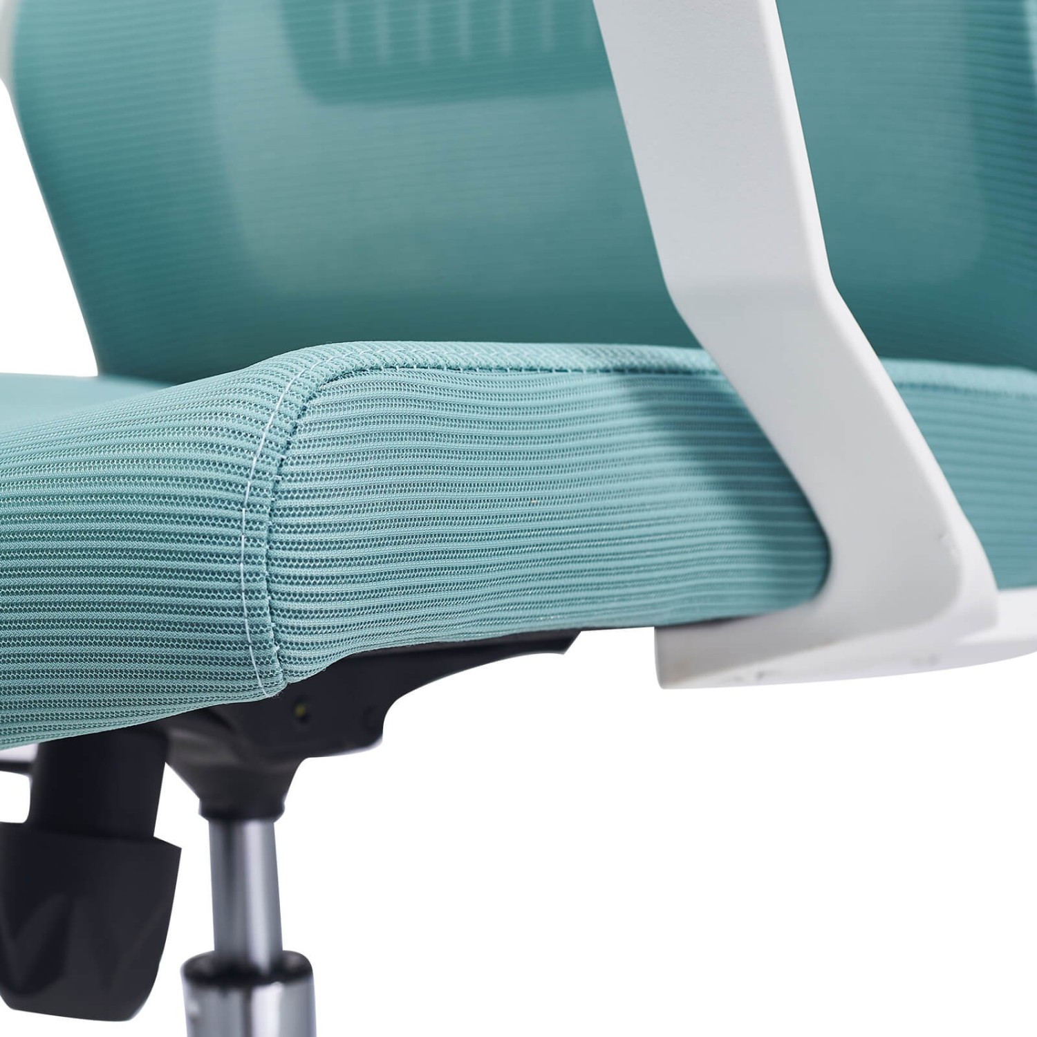 Cadeira de escritório de encosto baixo em malha ergonômica em malha de fibra