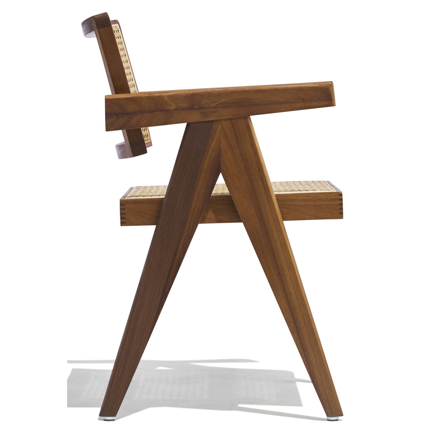 Silla con reposabrazos Compass en madera de teca y ratán natural